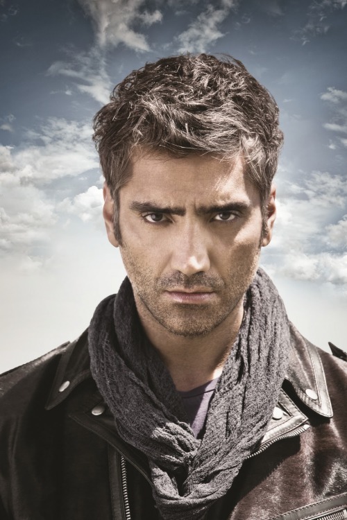 mylifeanddot:  Alejandro Fernandez