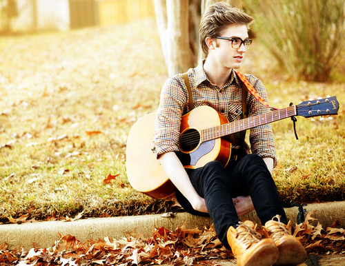 my-heart-isaforeigner:  Cameron Mitchell!!