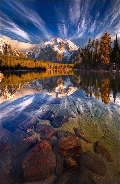 bluepueblo:  Leigh Lake, Grand Teton National Park, Wyoming photo via sarah 