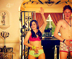 skins-tvshow:  Click here for more 