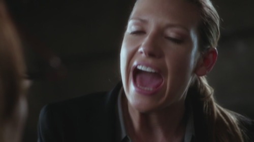 the-observers-island:  Happy Birthday Anna Torv <3  