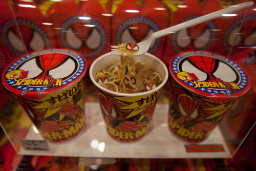 XXX japanlove:  Spider-man ramen by pinguino photo