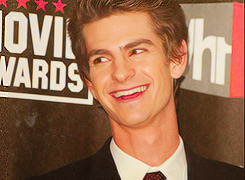 Andrew Garfield: Bambi, Serial Killer, Jewish Girl