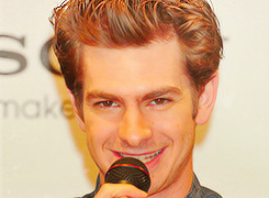 Andrew Garfield: Bambi, Serial Killer, Jewish Girl