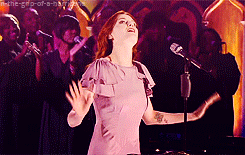 in-the-grip-of-a-hurricane:  Florence Welch being adorable - MTV Unplugged Edition