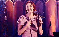 in-the-grip-of-a-hurricane:  Florence Welch being adorable - MTV Unplugged Edition