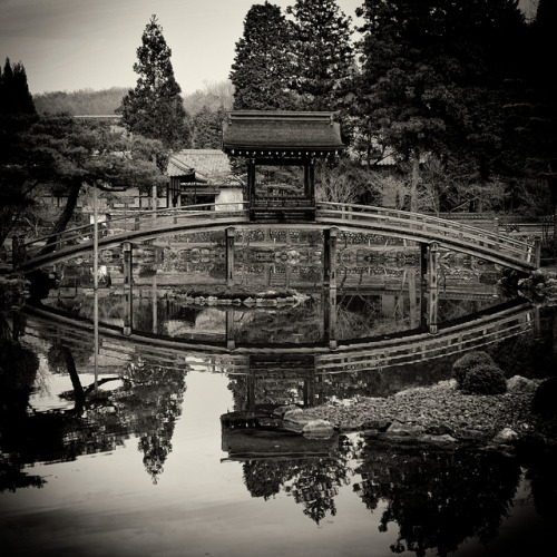 ogawasan:  Scenic Japan - Eihō-ji 永保寺 on Flickr. Eihō-ji 永保寺 Tajimi city Gifu Japan © Ogawasan 小川/Bach.sacha.Photography. 