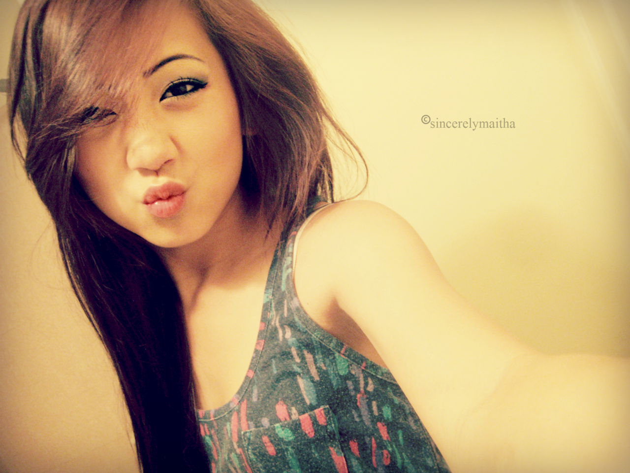 sincerelymaitha:  kisses :*