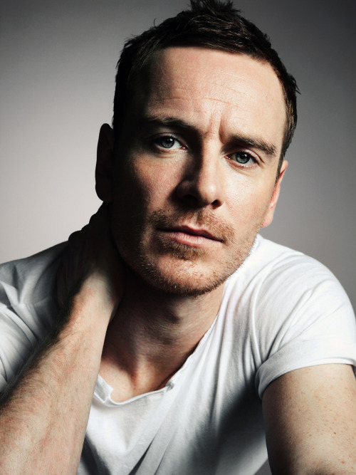 Porn photo repimg:  Michael Fassbender #03 