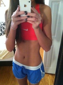 fitterthanyesterday:  i really really want a nike sports bra now…