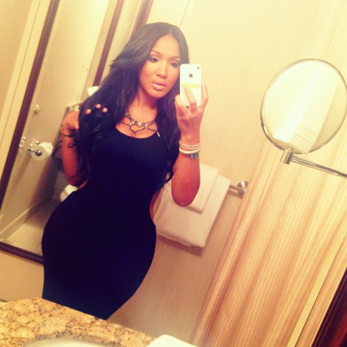allthickwomen:  Yaris is shaped like an hour glass