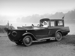 firsttimeuser:  Peugeot : Motorboat Car 1925 
