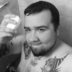 hellboy666:  Scrubba dub dub…shower time.