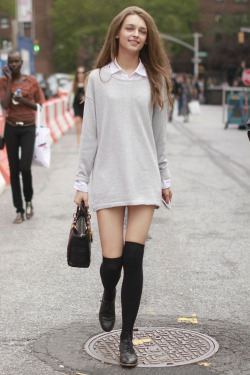nastygals:  thestreetstylenetwork:  love street style? check out the network!    