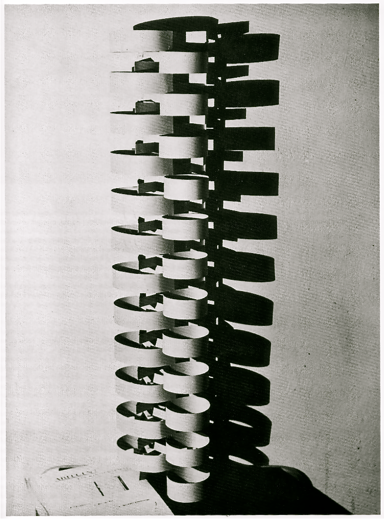 bartleby-company:
“ Gustav Hassenpflug, 1928
Bauhaus 1919-1933 (Magdalena Droste)
”