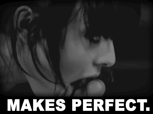 asiangirlheartswhiteboys: every-seven-seconds:  Practice makes perfect.  I personally rather practice on a cock, but a lolly works too!  lol 