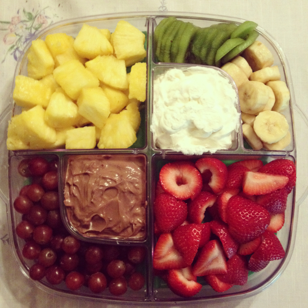 healthy-is-sexy:  Fruit tray with nutella/greek yogurt and cool whip/greek yogurt