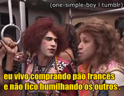 Apenas uma garota.
