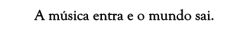 Apenas uma garota.