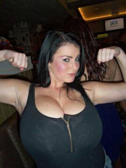 Luvdemwhopperscrewcap:  Metalwim777:  Muscular Karla James  You Can See From The