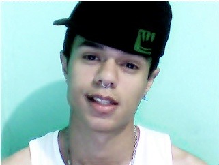  kkkkkkk to assim agora anony, com essa camiseta engraçada kkkk 