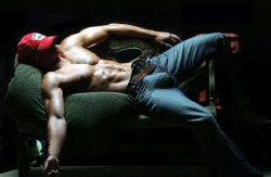 amanthing:  Visit amanthing Hunk Edition BlogWith 9 Different Categories of HOT MEN to Choose From