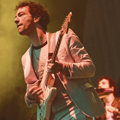 -little-fabrizio:  Free from it all. I’m not gonna change ‘til I want to. 