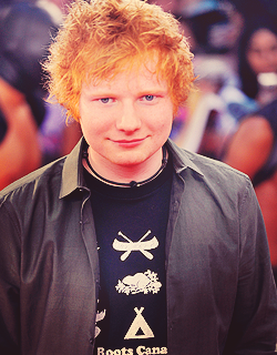 edspawus:   fiftyshadesen:  Ed Sheeran being precious at the MuchMusic Video Awards On June, 17.  AW  