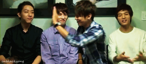 cnblackyong:  High 5!!!  