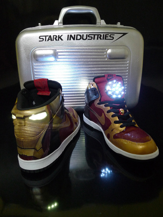 brain-food:  Custom Iron Man Nike Dunk with Arc Reactor &amp; Stark Industries