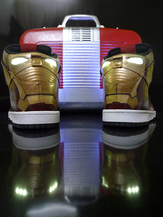 brain-food:  Custom Iron Man Nike Dunk with Arc Reactor &amp; Stark Industries