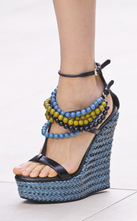 Wedges and ankle bracelets all in one Burberry Prorsum! FashionIs&hellip;