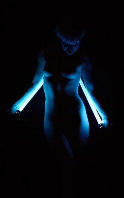 poisonneus:  Part of the lightsaber lighting set that Shane Phillips Media is putting together. Because boobies + lightsabers = Awesome. 