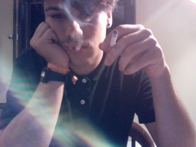 nunomaio:  workin late.