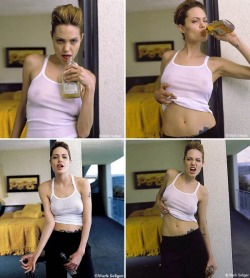 drunklikemud:  senzanessuntitolo:  Angelina