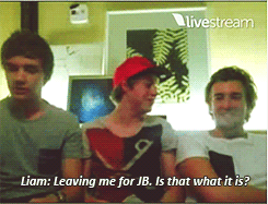  Boyfriends on Twitcam. 
