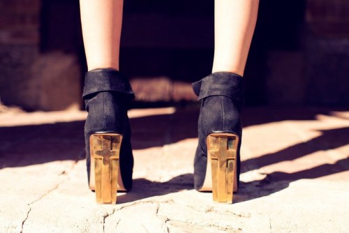 aplayground: Nasty Gal lookbookPh: Zoey Grossman, Styling: Ashley Glorioso, Hair: Ramsell 