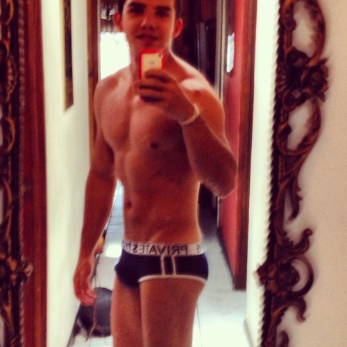 acarballo:  trying to look good :) 
