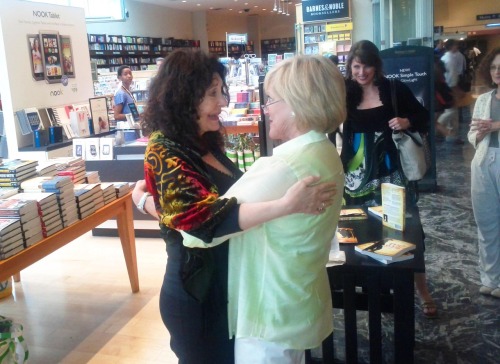 Award-winning actress Karen Kondazian continues her East Coast Book Tour at Barnes &amp; Noble Books