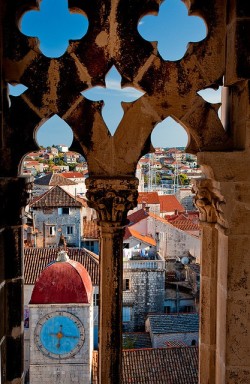 bluepueblo:  Clocktower, Trogir, Croatia