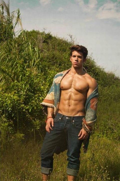 darthjoey:  Julian Gabriel 
