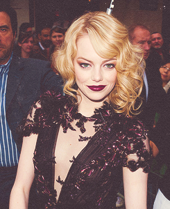 thebeautyofsolitude:  Emma Stone | ‘The Amazing Spider-Man’ French Premiere [19.06.2012] 