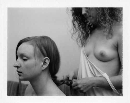 Venus braiding my hair&hellip;yaistillusefilm:BraidsModels: Venus de Milo (MM 2320076) and Ruby Slip