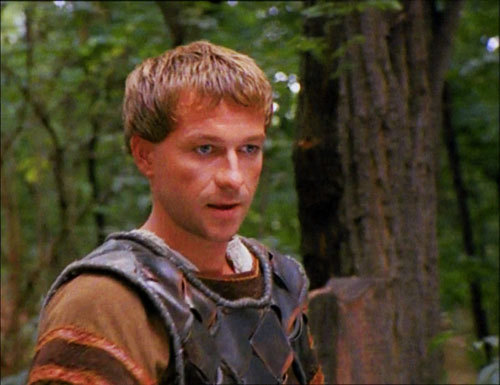 fuckyeahseanpertwee:More Sean Pertwee, BAMF, in Cadfael as Hugh Beringar