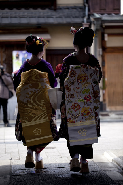 geisha-licious:  Sayaka and Kyouka 