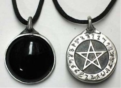 fuckyeahitchywitch:  Scrying Pendant: Pentagram Theban w/ Scrying Disk, pewter