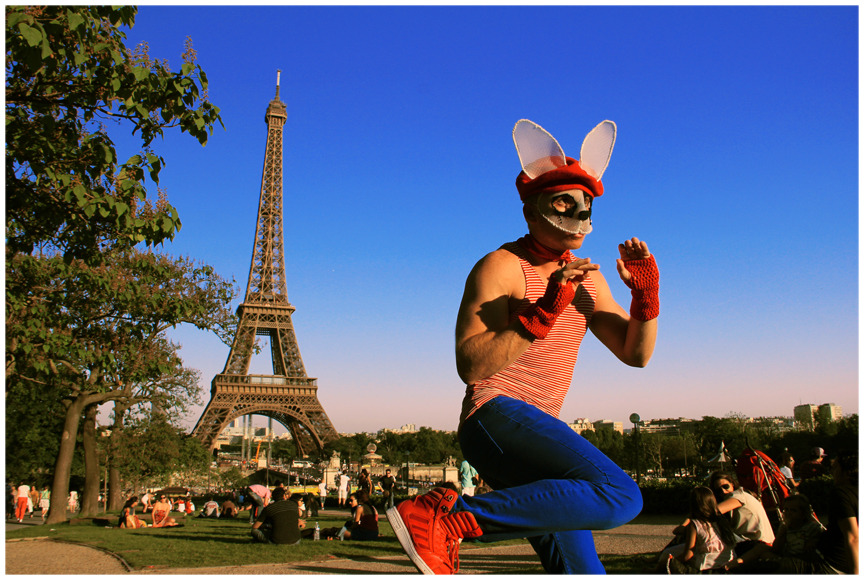 Mime Lapin - Paris 2012 - Alexander Guerra AlexanderGuerra.com PhotogAGuerra via