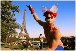 Mime Lapin - Paris 2012 - Alexander Guerra Alexanderguerra.com Photogaguerra Via