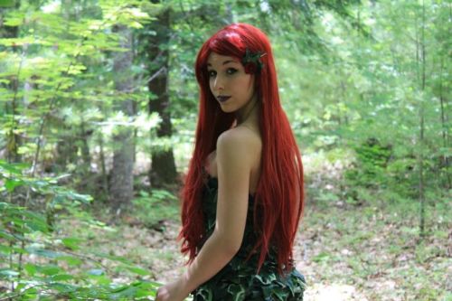 comicbookcosplay:  Liana Richardson as Poison Ivy Big thanks to Liana for bringing her Ivy shoot to our attention - truly stunning! 