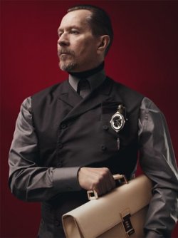 albinwonderland:  gothiccharmschool:  Gary Oldman, modeling for Prada menswear. You’re welcome. And yes, StuntHusband, I know. You want ALL the clothes. Via americangothgirl and franzivy.  is it hot in here or is it just yes 